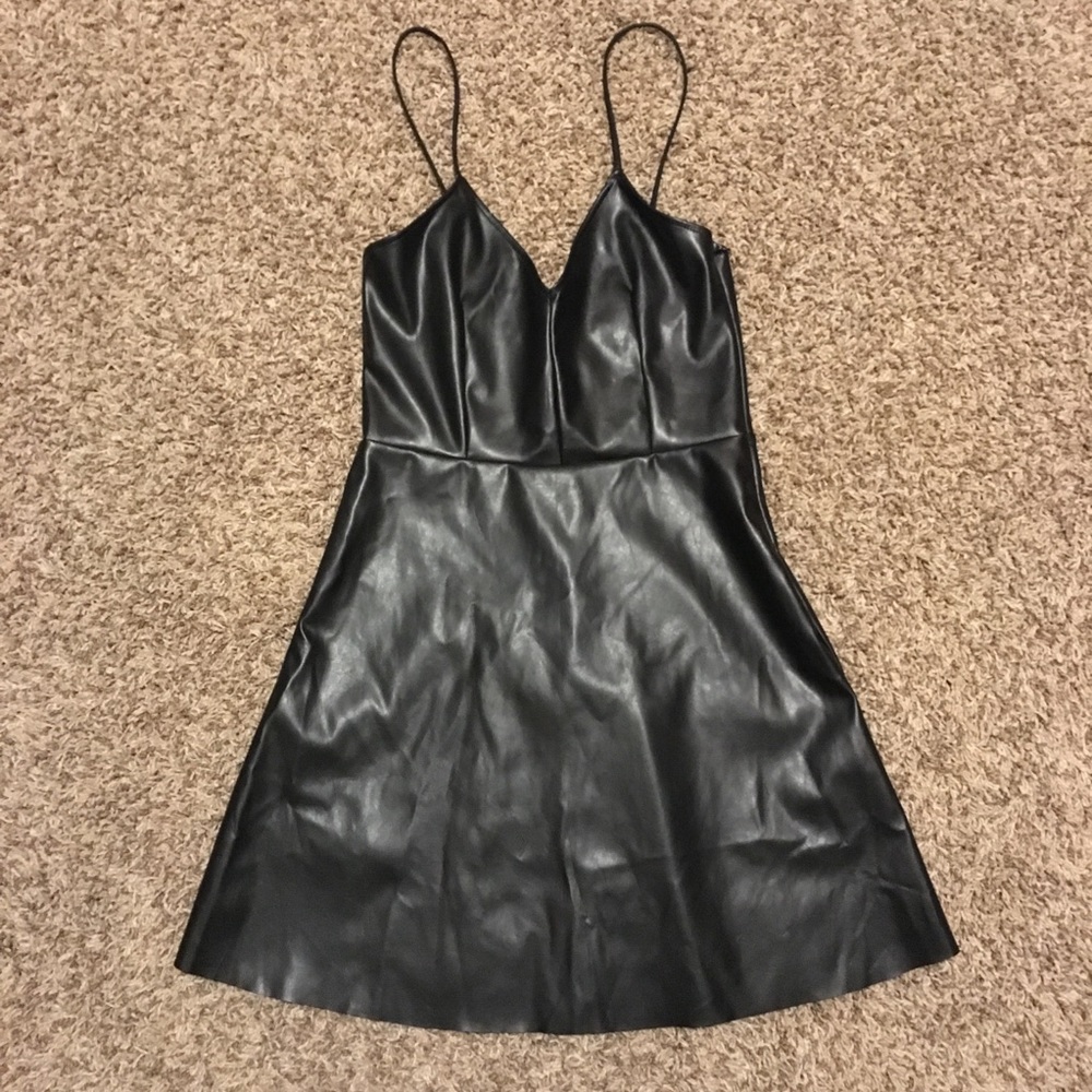🔥 Zara faux leather dress black vegan